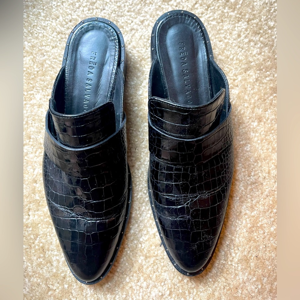 Freda Salvador Keen mules